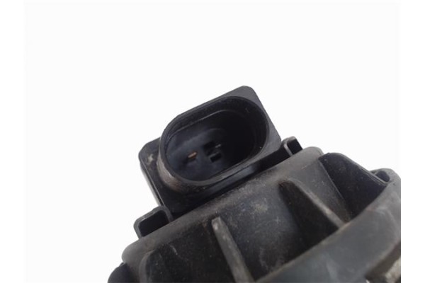 Recambio de faro antiniebla izquierdo para seat cordoba berlina (6l2) referencia OEM IAM 6L0941699  