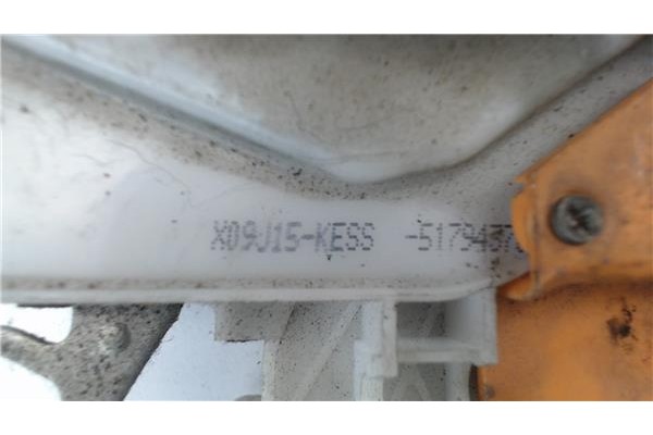 Recambio de cierre electromagnetico delantero izquierdo para ford ka (ccu) 1.2 referencia OEM IAM X09J15KESS 5179437  