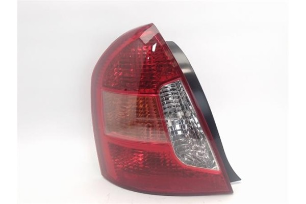 Recambio de piloto trasero izquierdo para hyundai accent (mc) referencia OEM IAM   