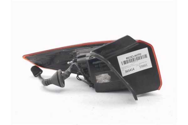 Recambio de piloto trasero derecho para hyundai kona (os) 1.0 pure referencia OEM IAM 92402J9000  