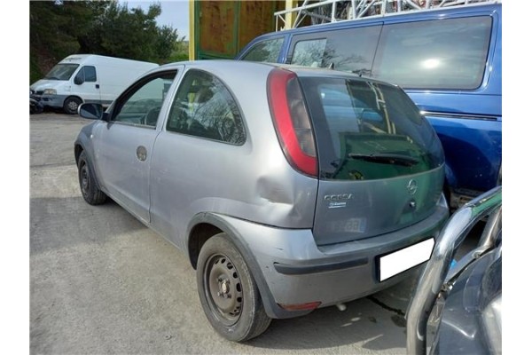 opel corsa c del año 2006