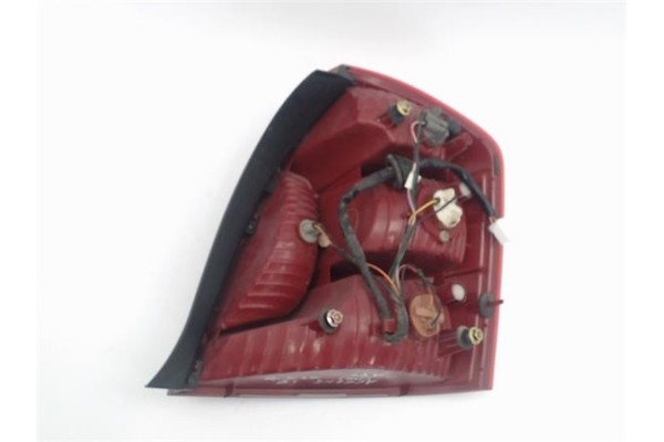 Recambio de piloto trasero izquierdo para hyundai accent (mc) referencia OEM IAM   