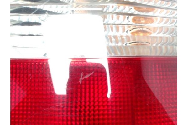 Recambio de piloto trasero derecho para renault megane i fase 2 berlina (ba0) referencia OEM IAM 7700428321 151642-00 