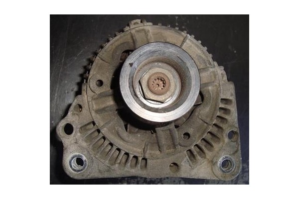 Recambio de alternador para seat toledo (1l) 1.8 i referencia OEM IAM 028903025Q 0123320001 