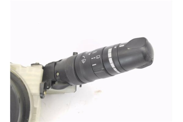 Recambio de mando intermitencia para nissan micra (k12e) 1.5 dci referencia OEM IAM 25560AX700  