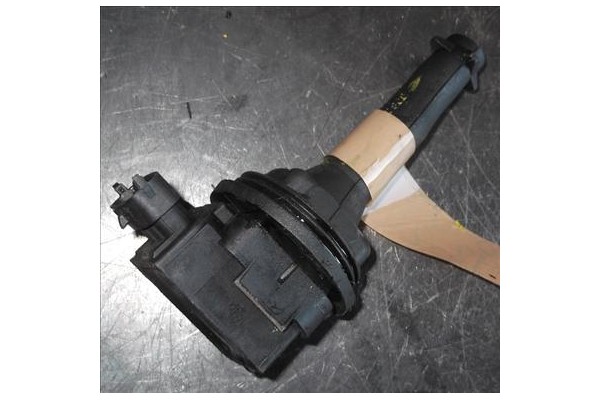 Recambio de bobina encendido para volvo v 70 familiar (1996) 2.0 referencia OEM IAM 9125601 0221604001 