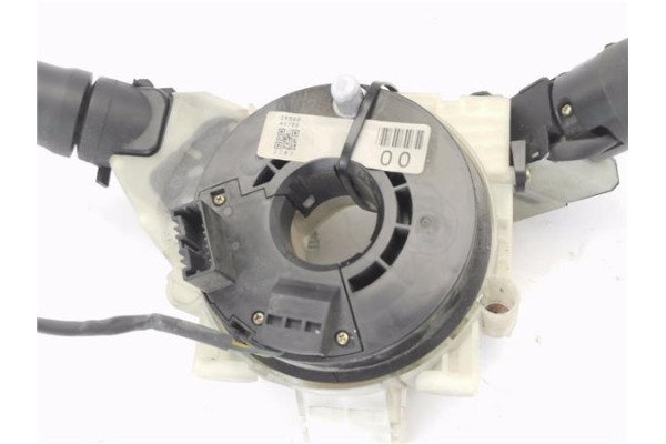 Recambio de mando intermitencia para nissan micra (k12e) 1.5 dci referencia OEM IAM 25560AX700  