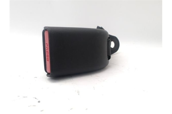 Recambio de anclaje cinturon trasero izquierdo para citroen c1 1.2 feel referencia OEM IAM B0011390XX B0009051XX 