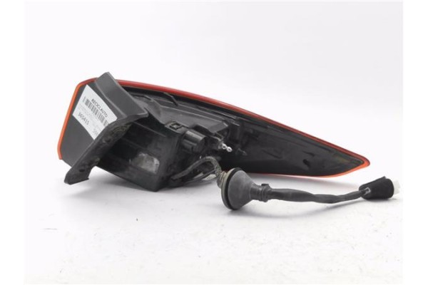 Recambio de piloto trasero izquierdo para hyundai kona (os) 1.0 pure referencia OEM IAM 92401J9000  