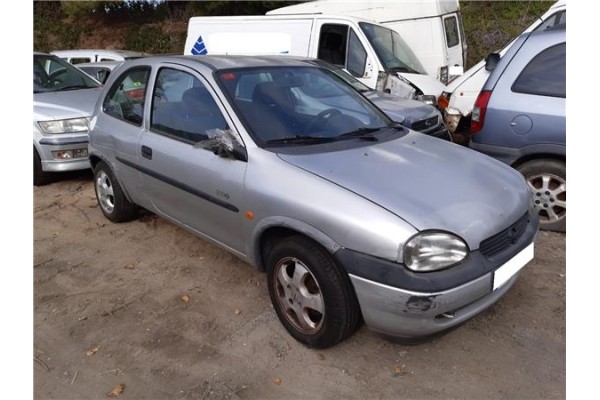 opel corsa b (1993) del año 