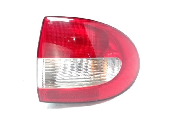 Recambio de piloto trasero derecho para renault megane i classic (la0) referencia OEM IAM 7700428059  