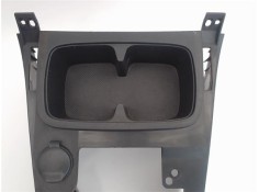 Recambio de embellecedor consola central para suzuki swift iii (sg) 1.3 referencia OEM IAM 75811-62j0  