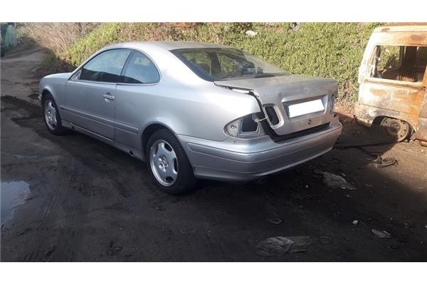mercedes-benz clk (bm 208) coupe del año 2000