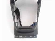 Recambio de embellecedor consola central para suzuki swift iii (sg) 1.3 referencia OEM IAM 75811-62j0  