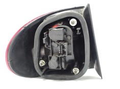 Recambio de piloto trasero derecho para renault megane i classic (la0) referencia OEM IAM 7700428059  