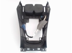 Recambio de embellecedor consola central para suzuki swift iii (sg) 1.3 referencia OEM IAM 75811-62j0  