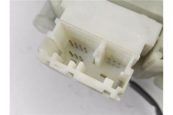 Recambio de mando intermitencia para nissan micra (k12e) 1.5 dci referencia OEM IAM 25560AX700  