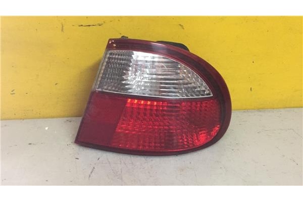 Recambio de piloto trasero derecho para daewoo lanos (1997) 1.4 cool [1,4 ltr. - 55 kw cat] referencia OEM IAM 034617R  