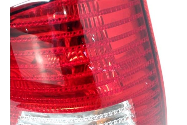 Recambio de piloto trasero derecho para volkswagen polo iv (9n1) referencia OEM IAM   