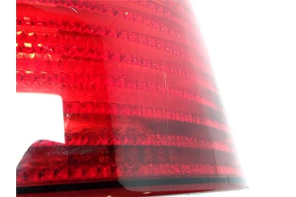 Recambio de piloto trasero derecho para volkswagen polo iv (9n1) referencia OEM IAM   