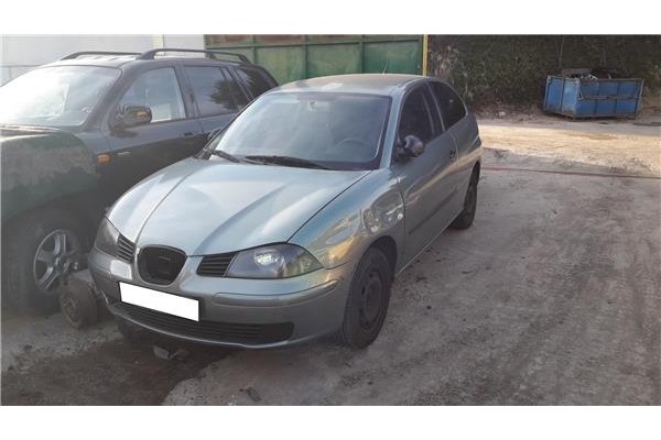 seat ibiza (6l1)(04.2002 ) del año 