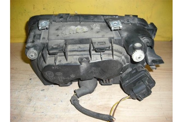Recambio de faro delantero dcho para audi a3 (8l) 1.9 tdi ambiente referencia OEM IAM 8L0941030B  