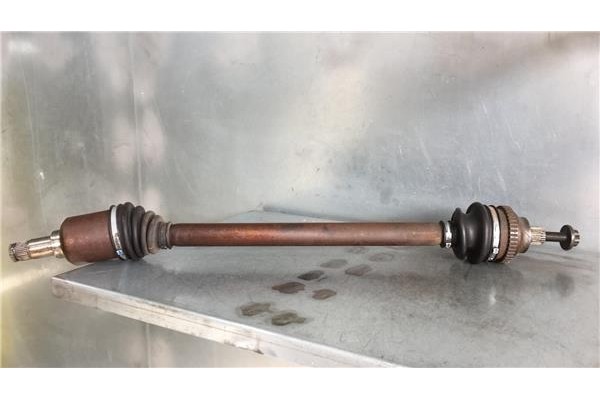 Recambio de palier trasero derecho para smart coupe (2003 ) 0.7 básico (37kw) [0,7 ltr. - 37 kw turbo cat] referencia OEM IAM   