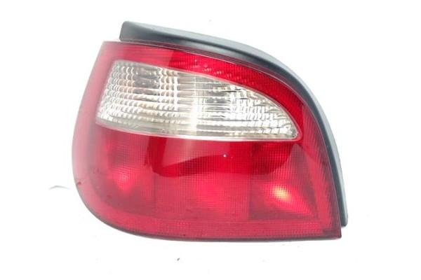 Recambio de piloto trasero derecho para renault megane i fase 2 berlina (ba0) referencia OEM IAM 7700428320 2VP008101-01 