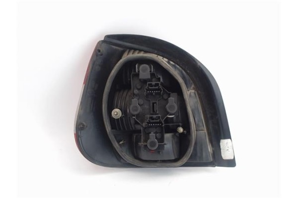 Recambio de piloto trasero derecho para renault scenic i (ja...) referencia OEM IAM   