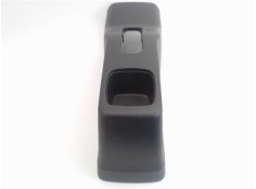 Recambio de embellecedor consola central para suzuki swift iii (sg) 1.3 referencia OEM IAM 75821-62j0  