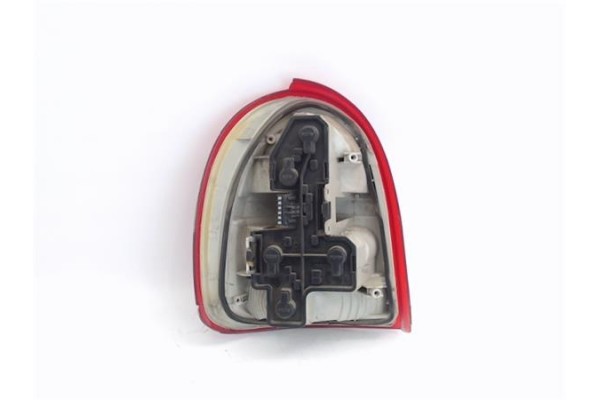 Recambio de piloto trasero derecho para opel corsa b referencia OEM IAM   