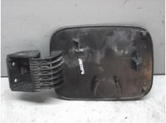 Recambio de tapa exterior combustible para kia carens (2003) 2.0 crdi referencia OEM IAM    2