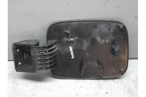 Recambio de tapa exterior combustible para kia carens (2003) 2.0 crdi referencia OEM IAM   