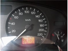 opel astra g berlina del año 2000