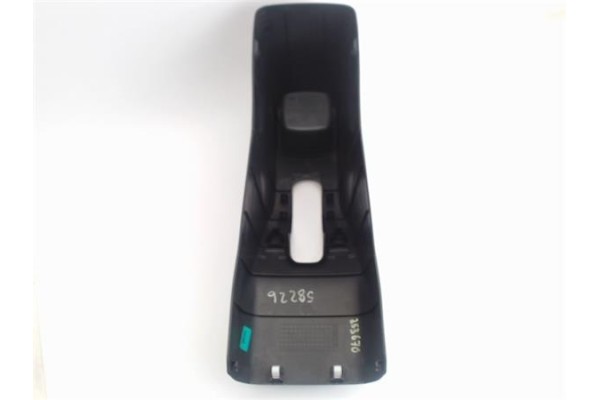 Recambio de embellecedor consola central para suzuki swift iii (sg) 1.3 referencia OEM IAM 75821-62j0  