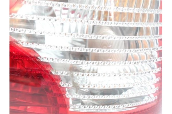 Recambio de piloto trasero derecho para volkswagen polo iv (9n1) referencia OEM IAM   