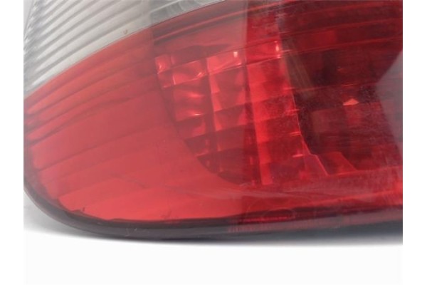 Recambio de piloto trasero izquierdo para renault scenic i (ja...) referencia OEM IAM 7700428054 23410102 6K5953049C , RENAULT |