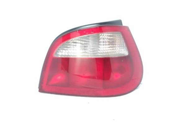 Recambio de piloto trasero derecho para renault megane i fase 2 berlina (ba0) referencia OEM IAM 7700428321  