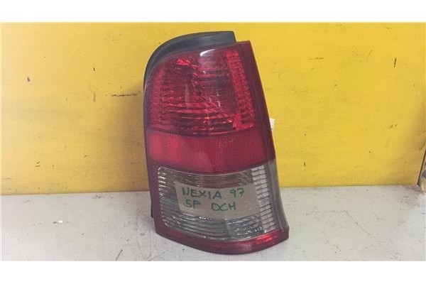 Recambio de piloto trasero derecho para daewoo nexia (1995) 1.5 acro [1,5 ltr. - 66 kw 16v cat] referencia OEM IAM 0211000622  
