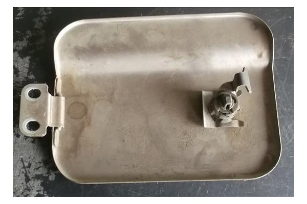 Recambio de tapa exterior combustible para nissan vanette furgón (c22) 1.5 referencia OEM IAM   