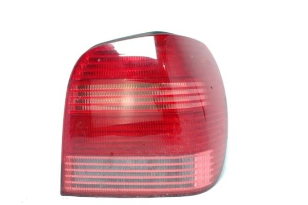 Recambio de piloto trasero derecho para volkswagen polo iii berlina (6n2) referencia OEM IAM 6N0945096H  6N0945095H , AUDI