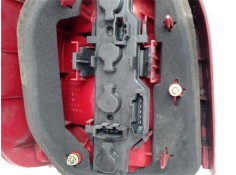 Recambio de piloto trasero derecho para volkswagen polo iii berlina (6n2) referencia OEM IAM 6N0945096H  6N0945095H , AUDI