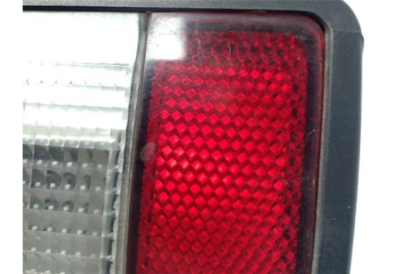 Recambio de piloto trasero derecho para renault express referencia OEM IAM   