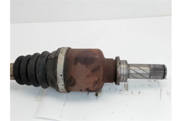 Recambio de palier delantero izquierdo para renault megane ii (bm0/1_, cm0/1_) 1.9 dci referencia OEM IAM 8200626043  8200261838