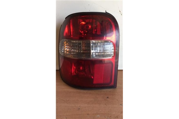 Recambio de piloto trasero izquierdo para kia sportage (1994) 2.0 básico (3-ptas.) [2,0 ltr. - 61 kw turbodiesel cat] referencia