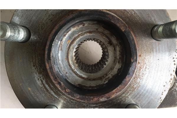 Recambio de mangueta delantero izquierda para kia ceed (ed) 1.6 crdi 115 referencia OEM IAM 517152H100  