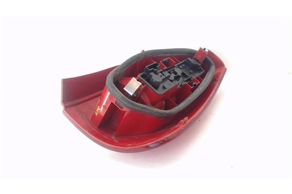 Recambio de piloto trasero izquierdo para citroen xsara picasso 1.6 hdi referencia OEM IAM 6350T2 650005880 