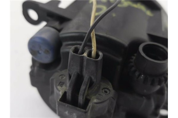 Recambio de faro antiniebla derecho para renault megane ii (bm0/1_, cm0/1_) 1.9 dci referencia OEM IAM 82000740081  