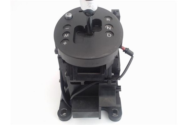 Recambio de conjunto palanca cambio velocidad para suzuki swift iii (sg) 1.3 referencia OEM IAM 2811062E20  