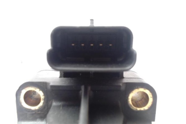 Recambio de electrovalvula egr para ford fiesta vi 1.4 tdci referencia OEM IAM 5056390200  